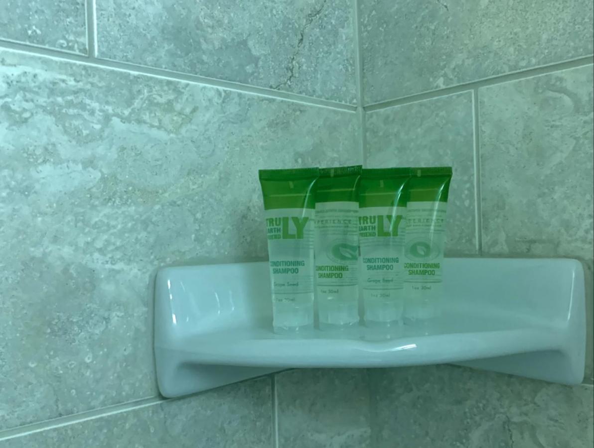 Bancroft Inn & Suites מראה חיצוני תמונה