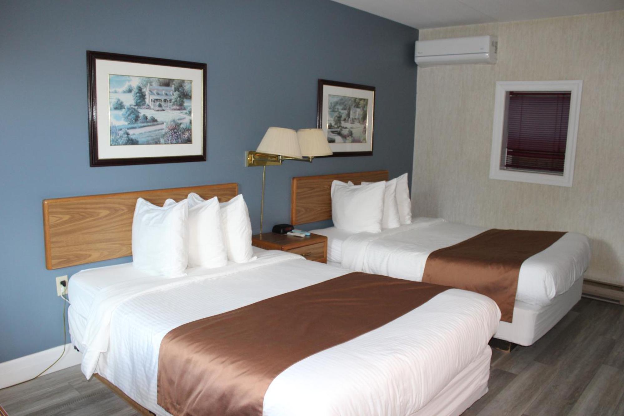 Bancroft Inn & Suites מראה חיצוני תמונה