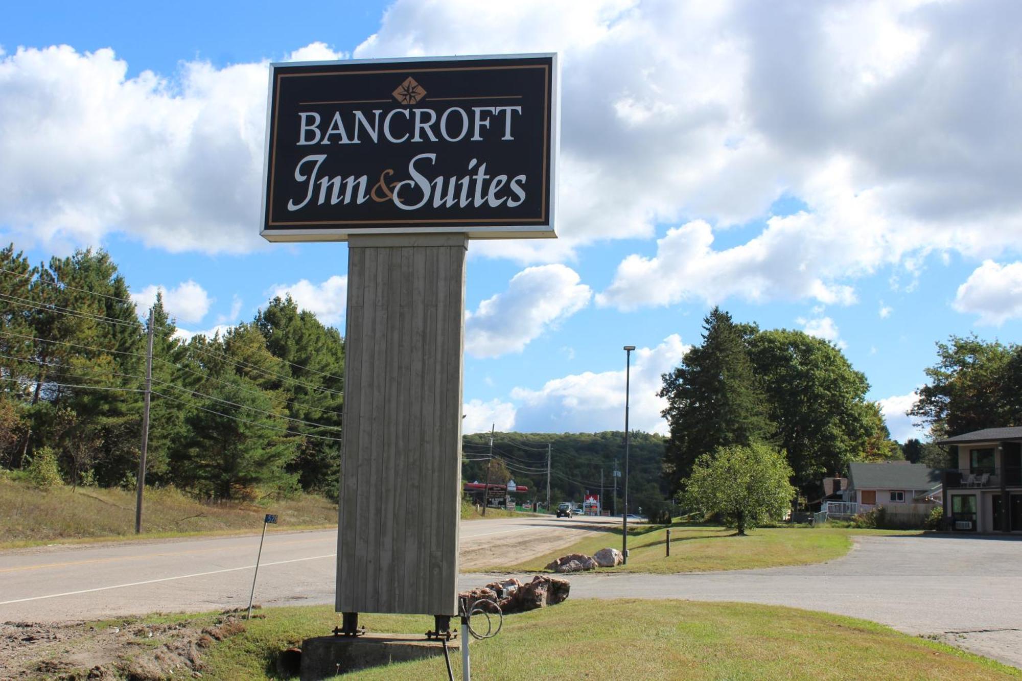 Bancroft Inn & Suites מראה חיצוני תמונה