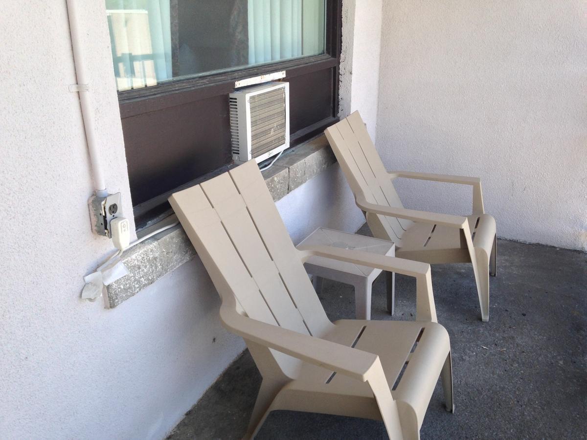 Bancroft Inn & Suites מראה חיצוני תמונה
